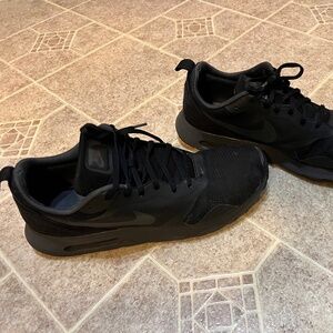 Men’s Nike air max tavas